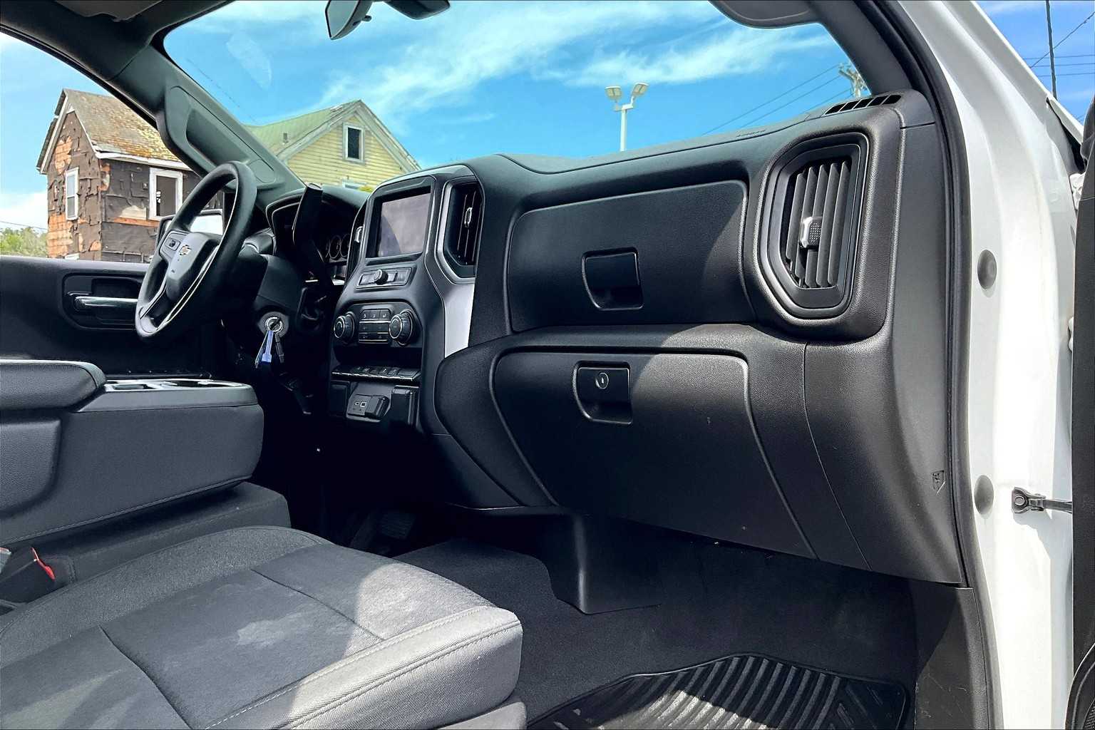 2022 Chevrolet Silverado 1500 LTD Custom - Photo 14