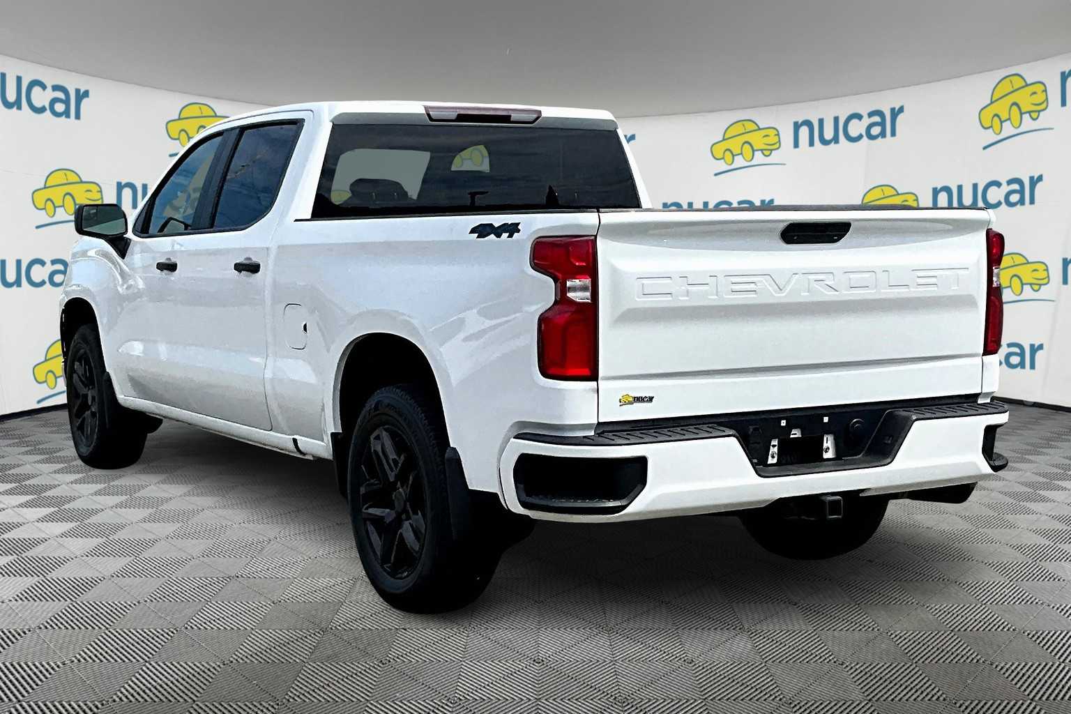 2022 Chevrolet Silverado 1500 LTD Custom - Photo 4