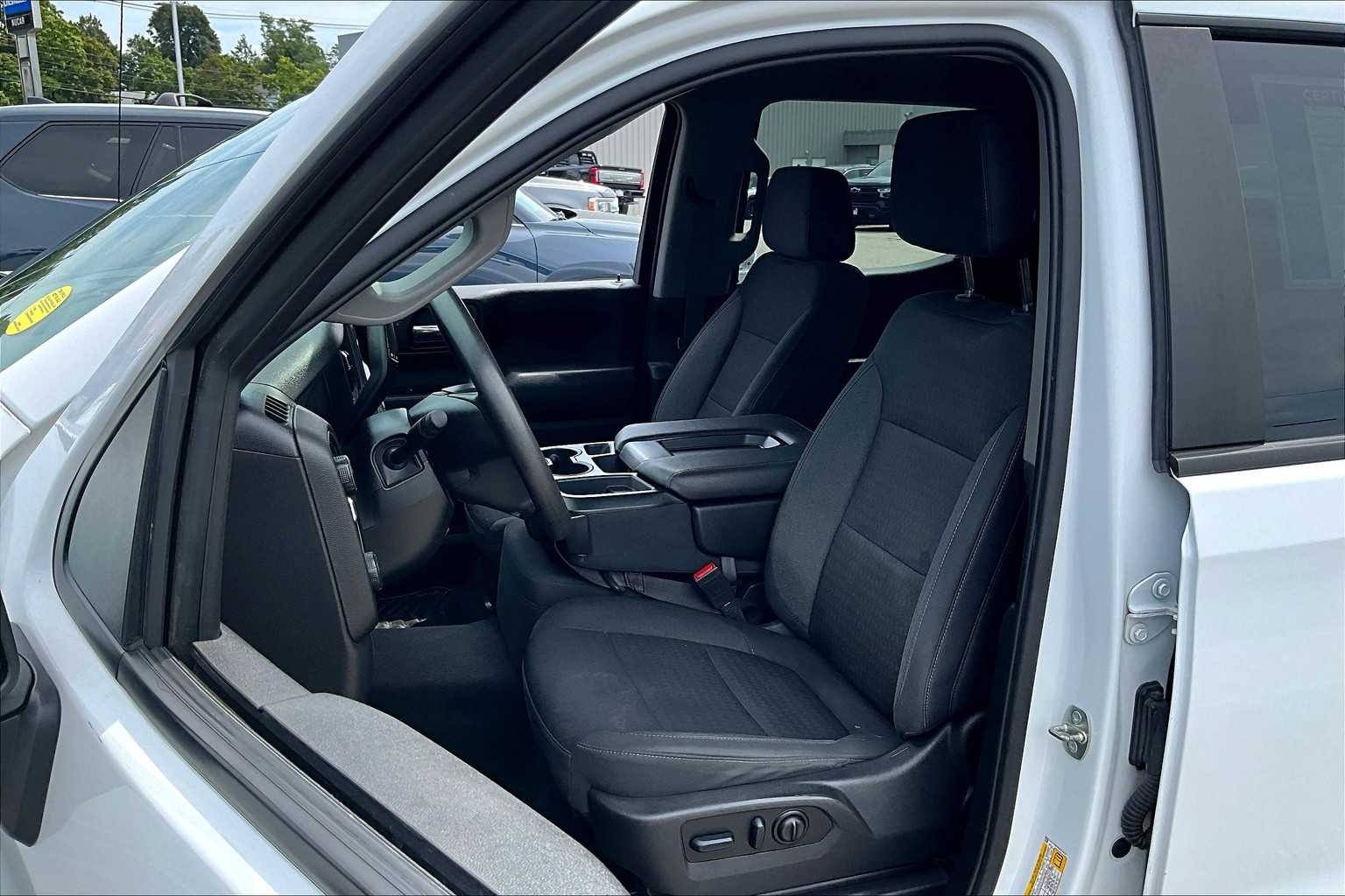 2022 Chevrolet Silverado 1500 LTD Custom - Photo 10