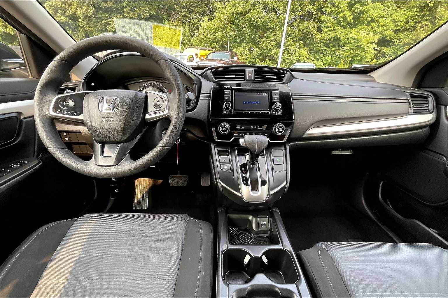 2018 Honda CR-V LX - Photo 21