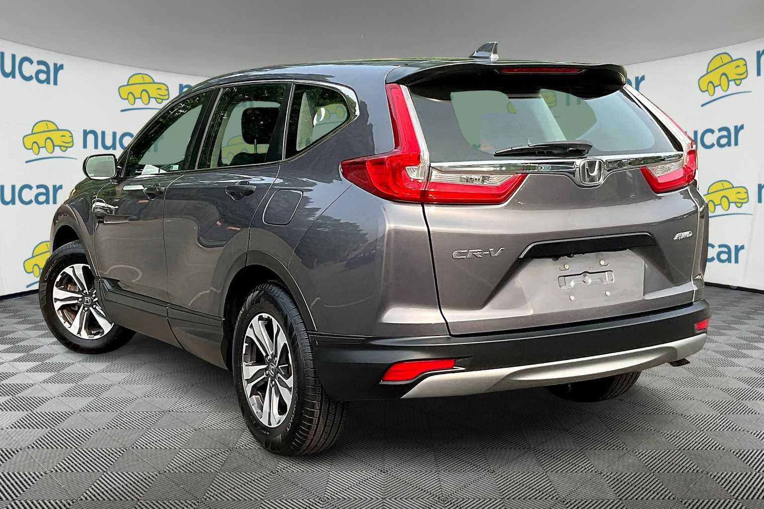2018 Honda CR-V LX - Photo 4