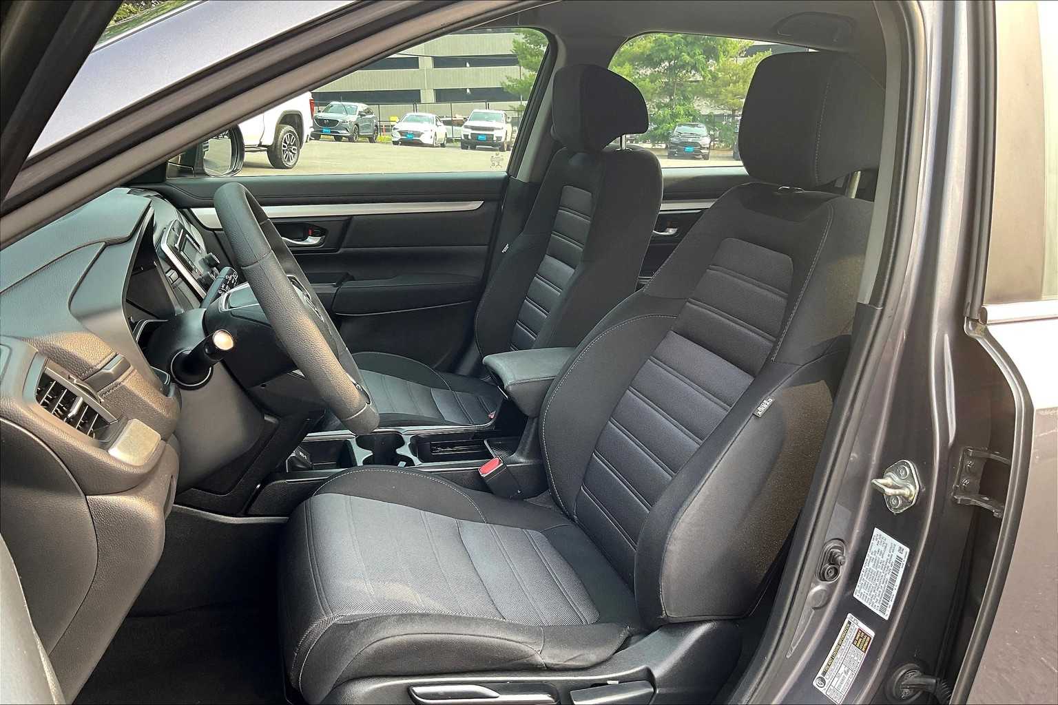 2018 Honda CR-V LX - Photo 10