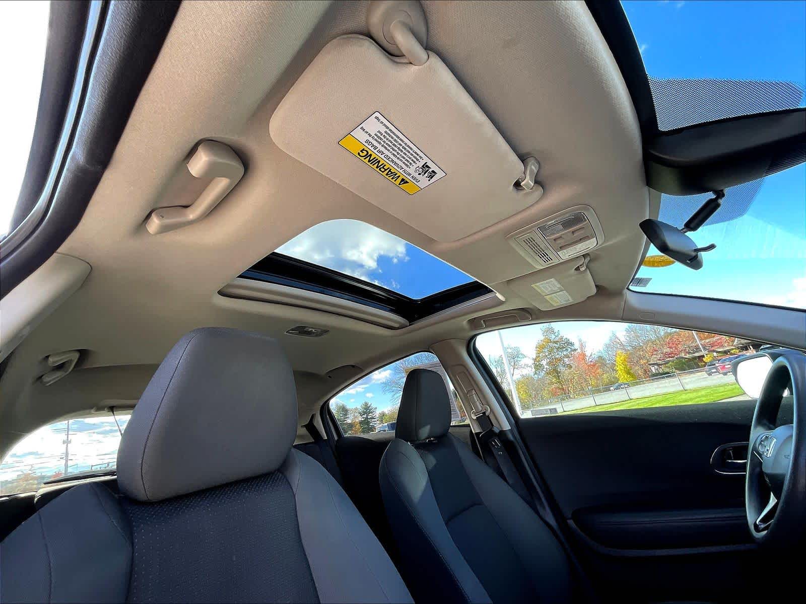 2022 Honda HR-V EX - Photo 22