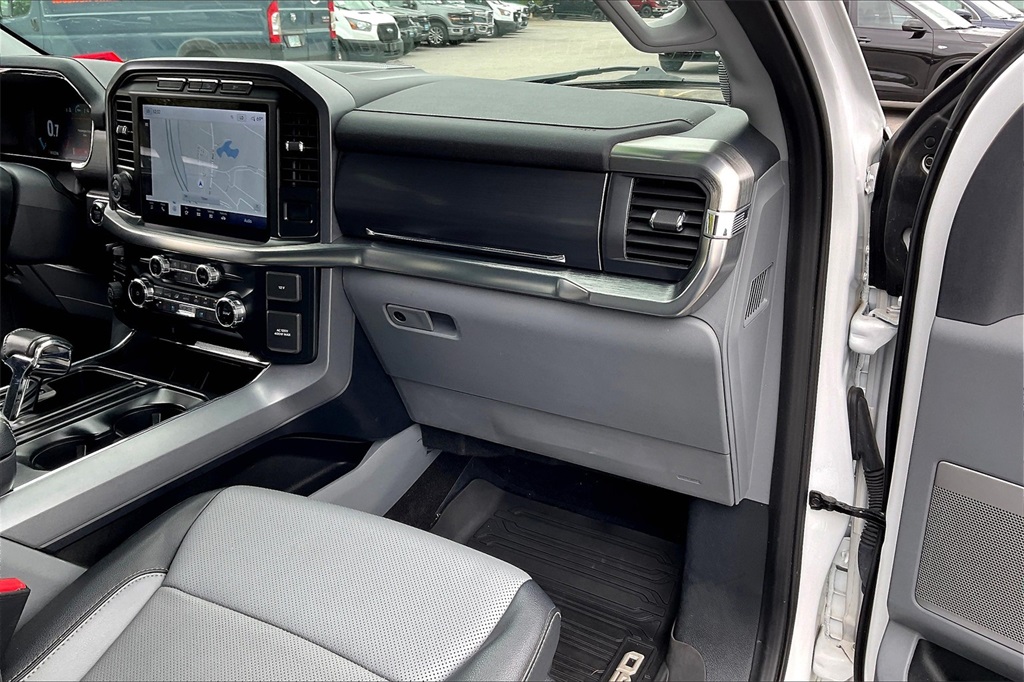 2023 Ford F-150 Lariat - Photo 12