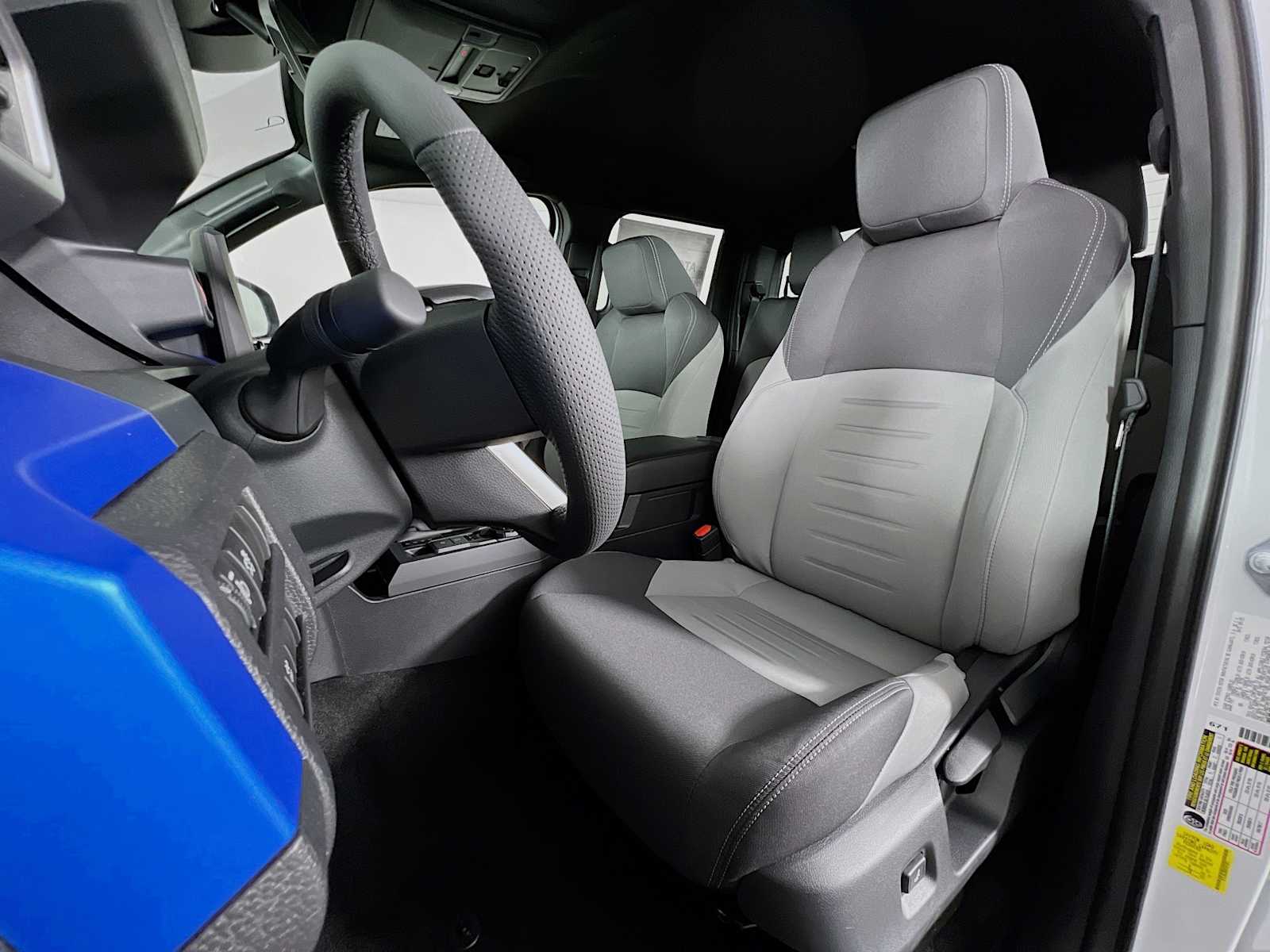 2025 Toyota Tacoma TRD Sport - Photo 12