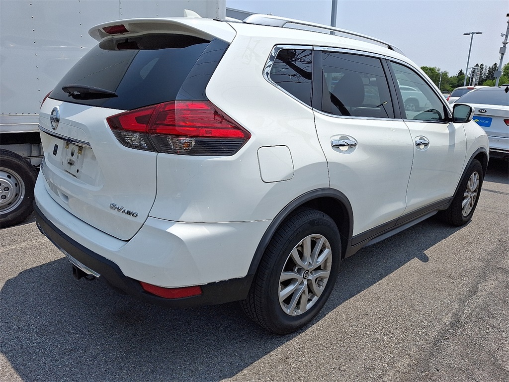 2017 Nissan Rogue  - Photo 6