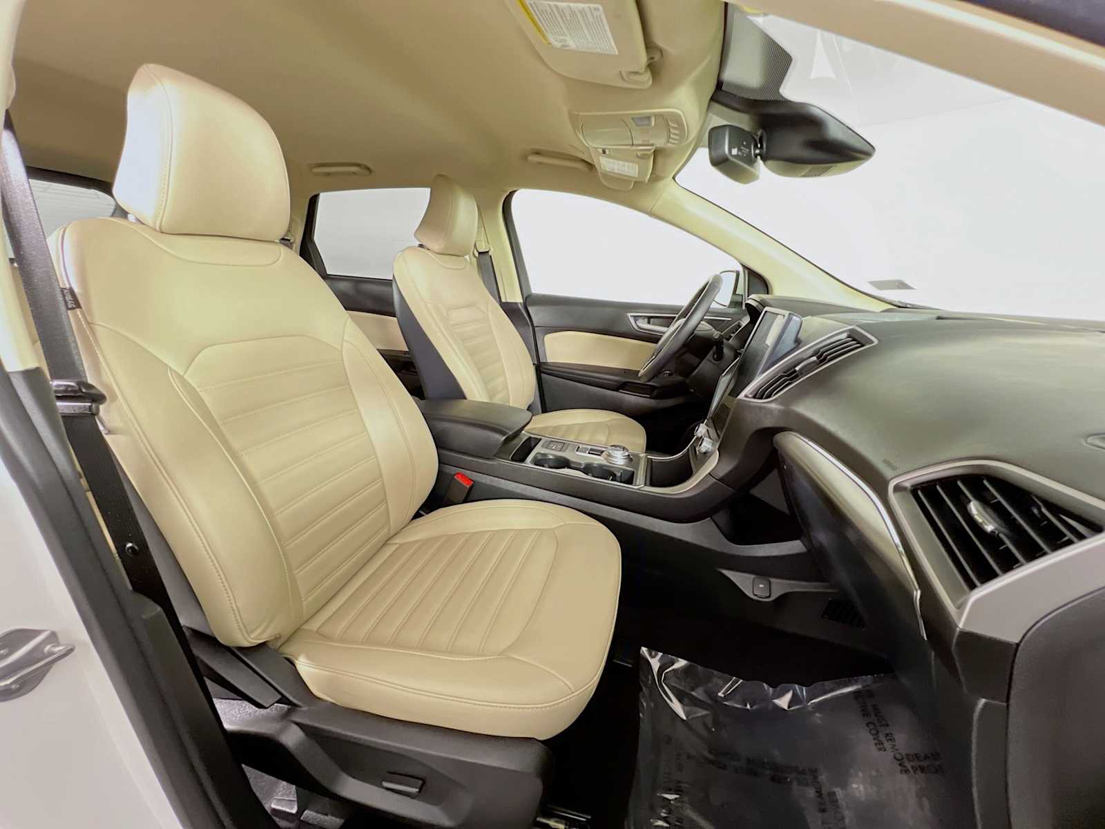 2022 Ford Edge SEL - Photo 28