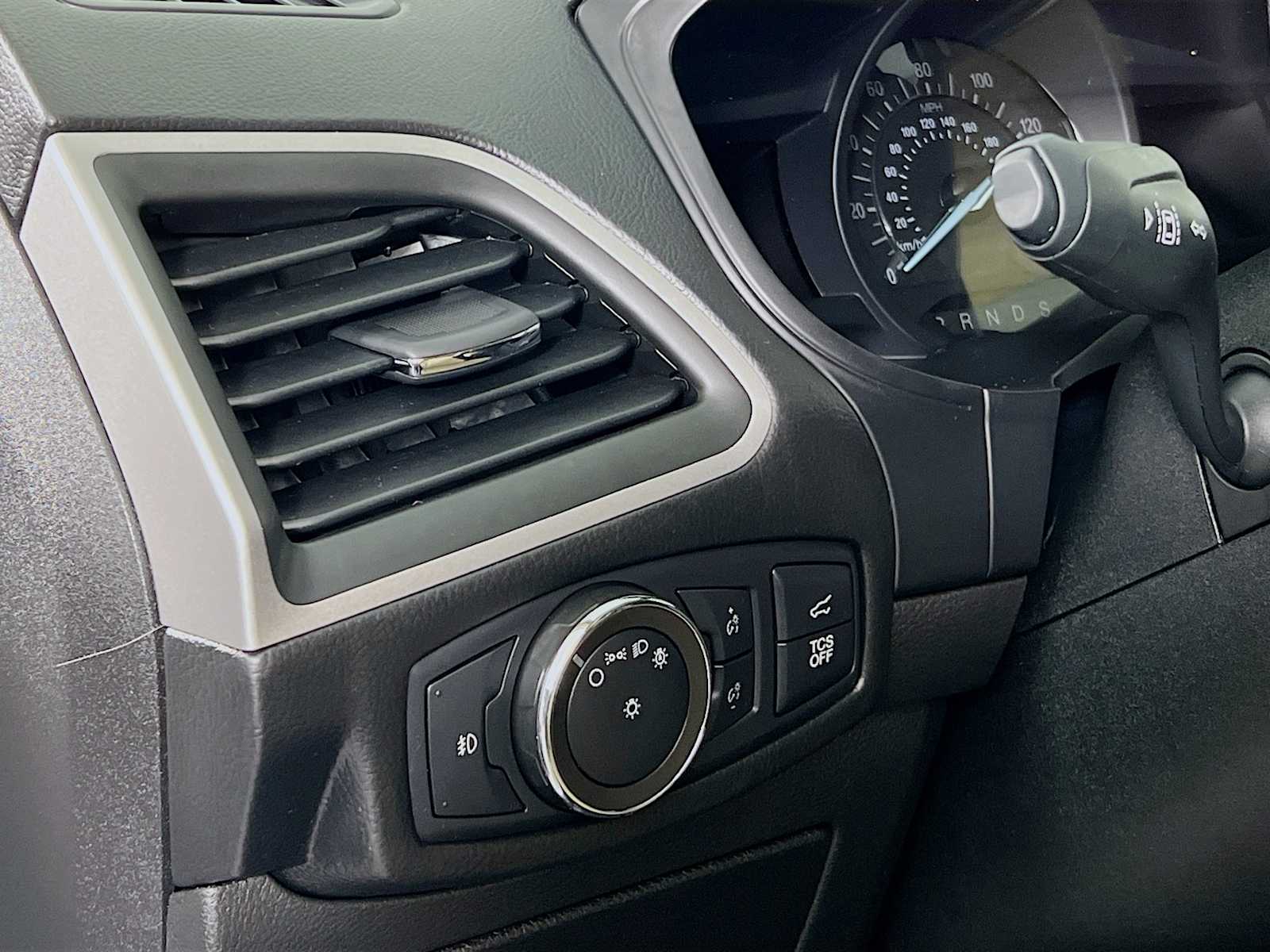 2022 Ford Edge SEL - Photo 10