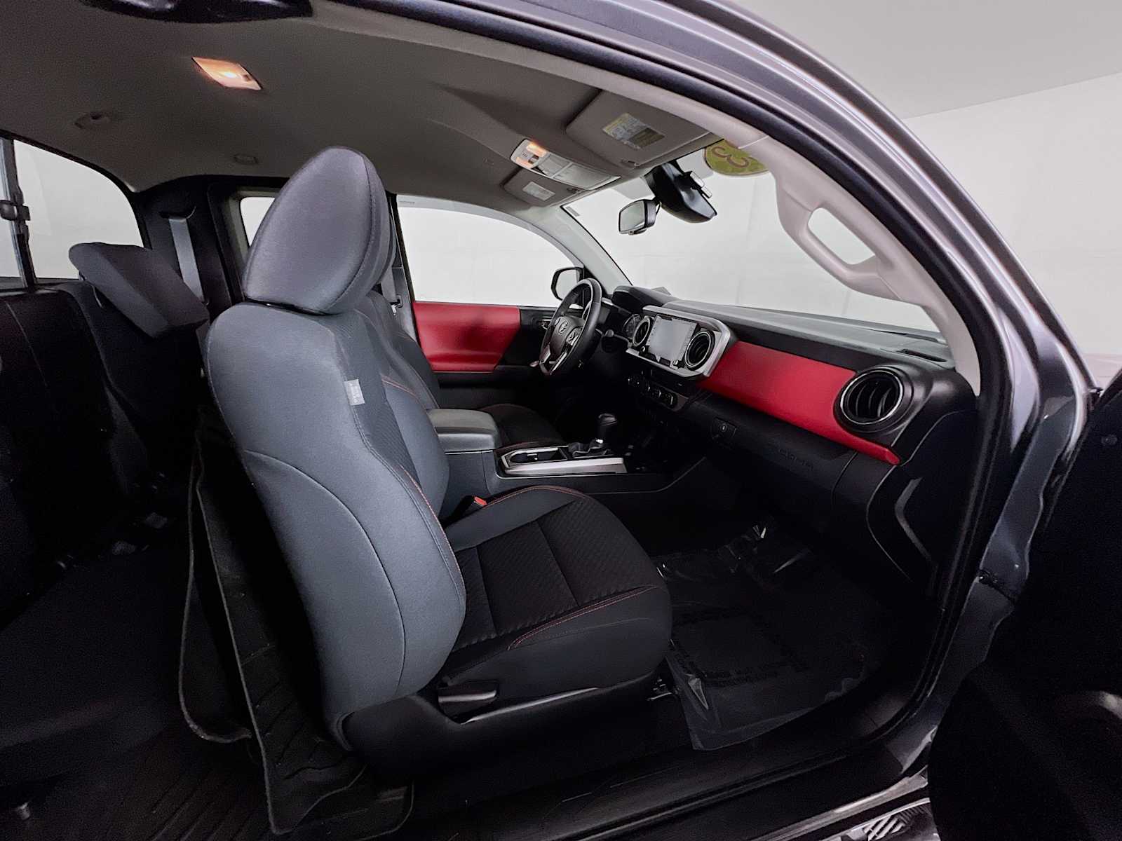 2023 Toyota Tacoma SR5 - Photo 26