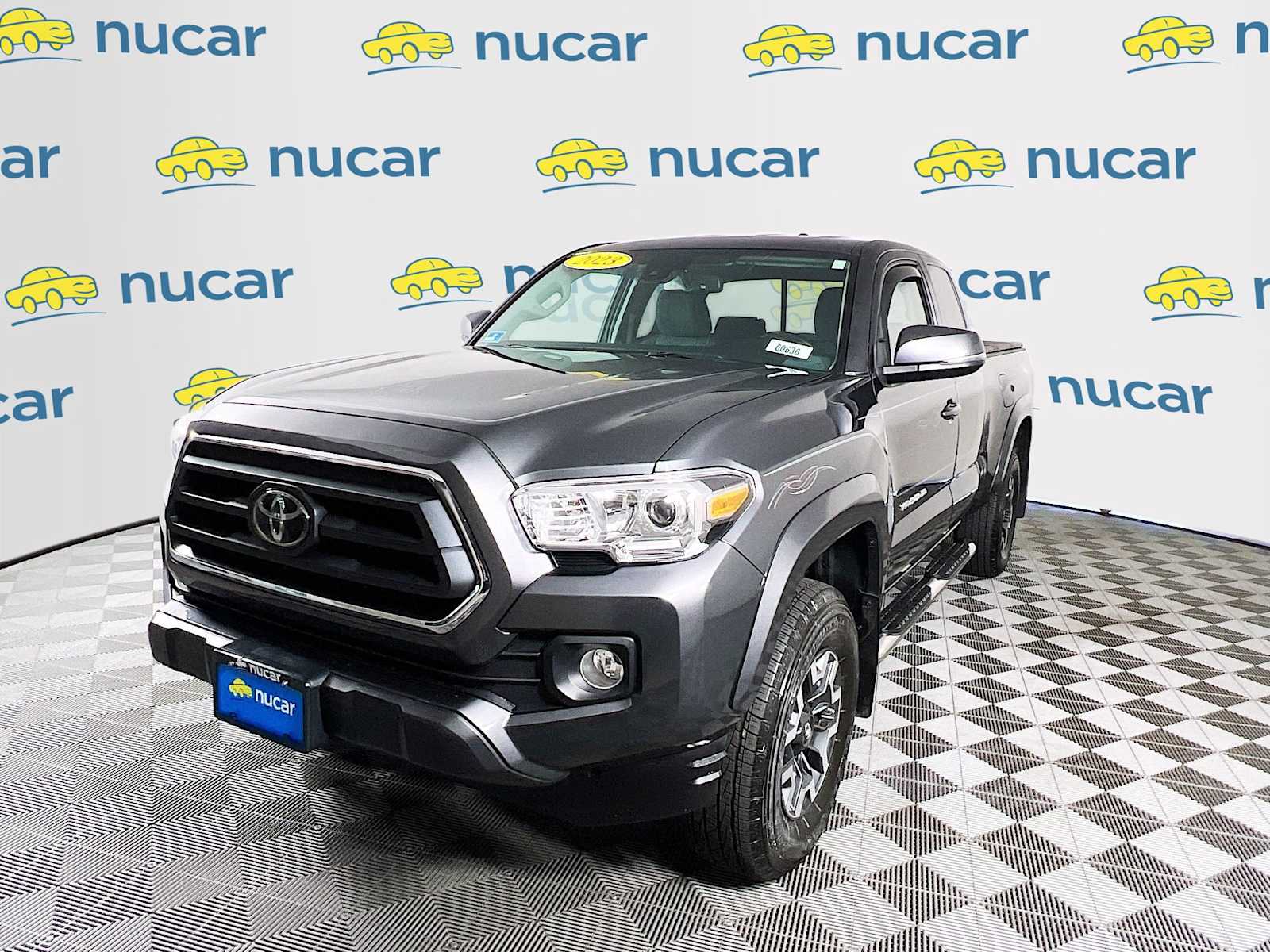 2023 Toyota Tacoma SR5 - Photo 3