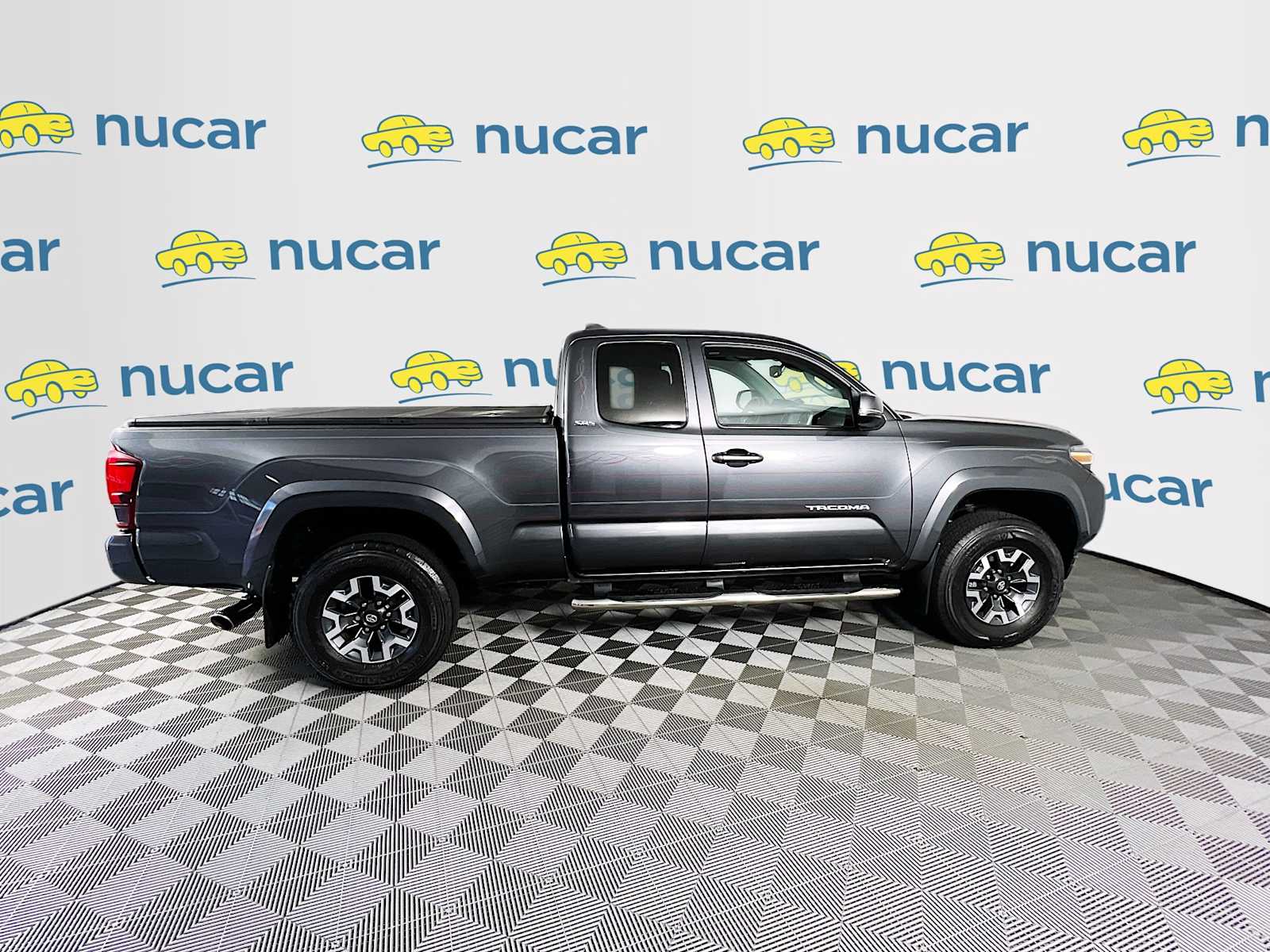 2023 Toyota Tacoma SR5 - Photo 8