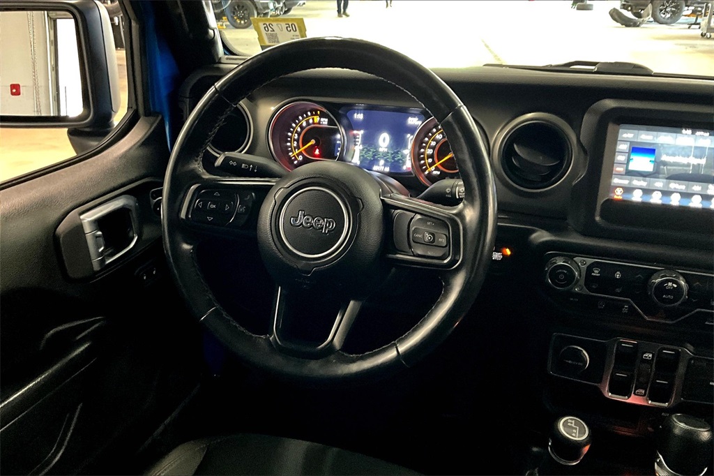 2021 Jeep Gladiator Willys - Photo 17