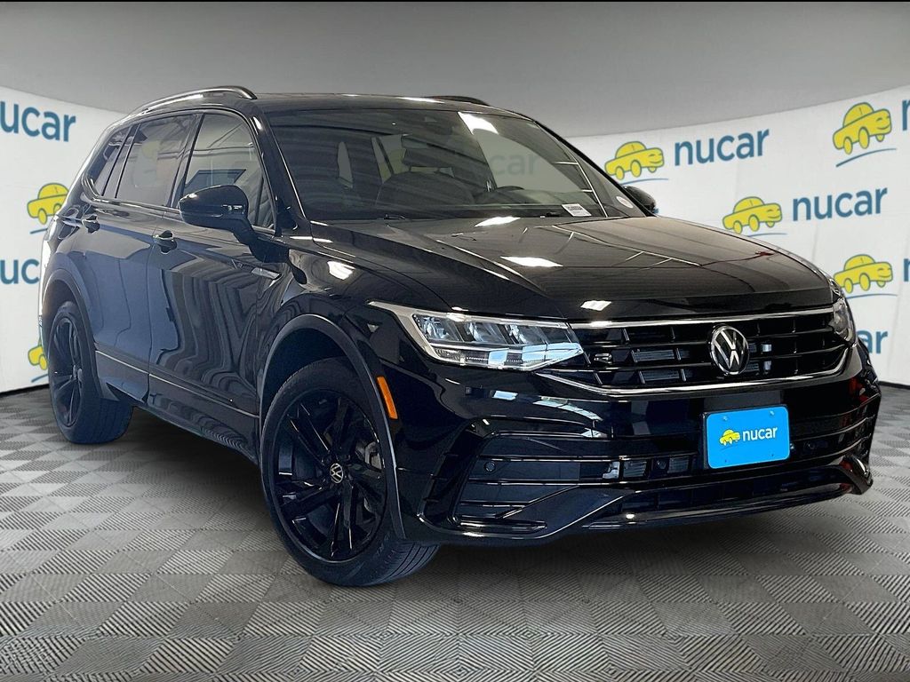 2023 Volkswagen Tiguan 2.0T SE R-Line Black