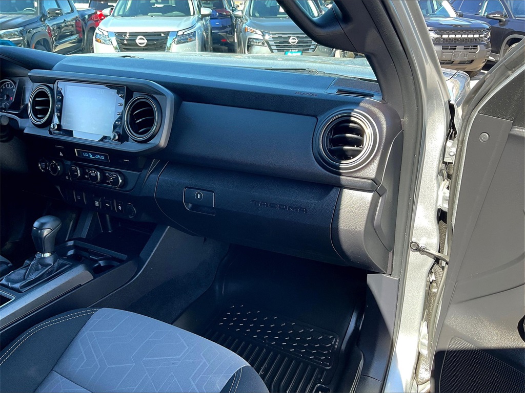 2023 Toyota Tacoma TRD Off-Road - Photo 12