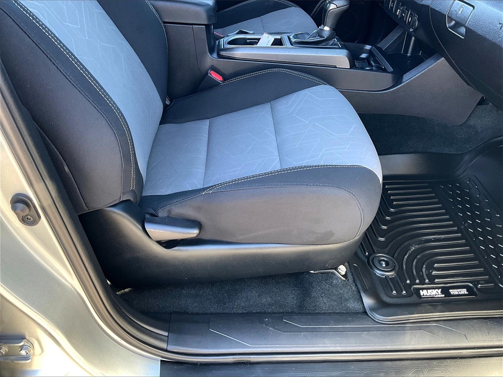 2023 Toyota Tacoma TRD Off-Road - Photo 33