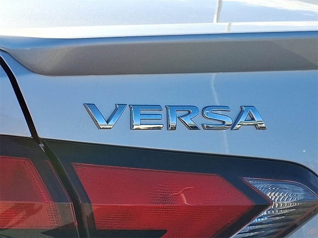 2025 Nissan Versa 1.6 SR - Photo 19
