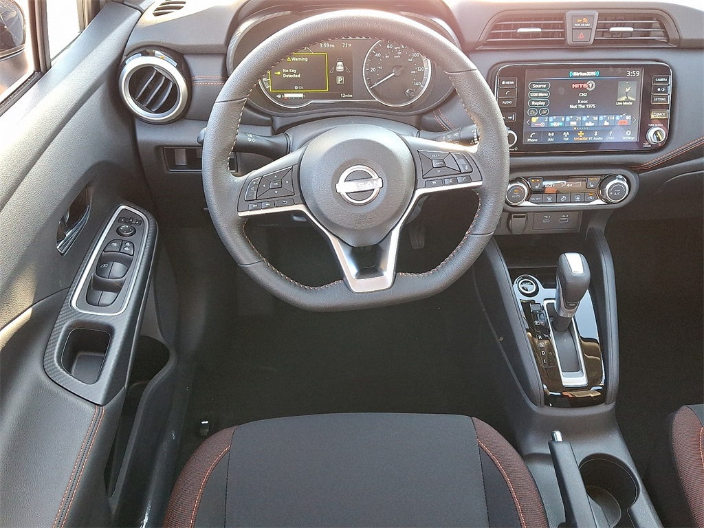 2025 Nissan Versa 1.6 SR - Photo 7