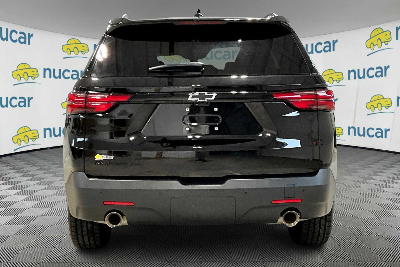 2023 Chevrolet Traverse LT Leather - Photo 5