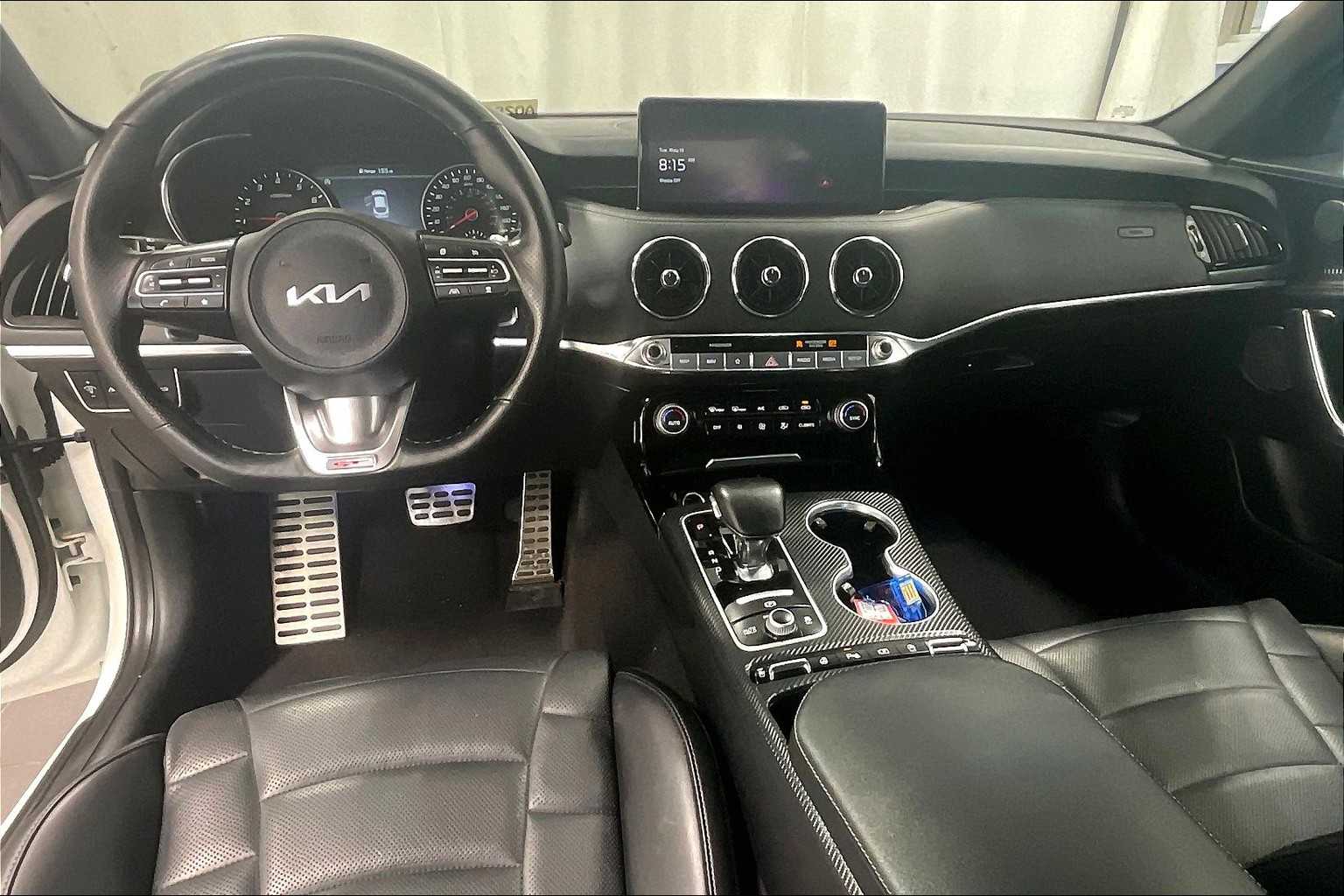 2022 Kia Stinger GT2 - Photo 21