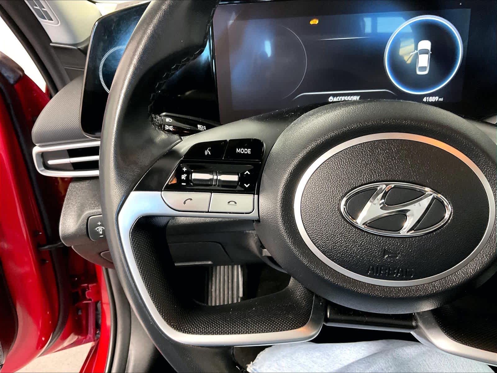 2023 Hyundai Elantra SEL - Photo 22