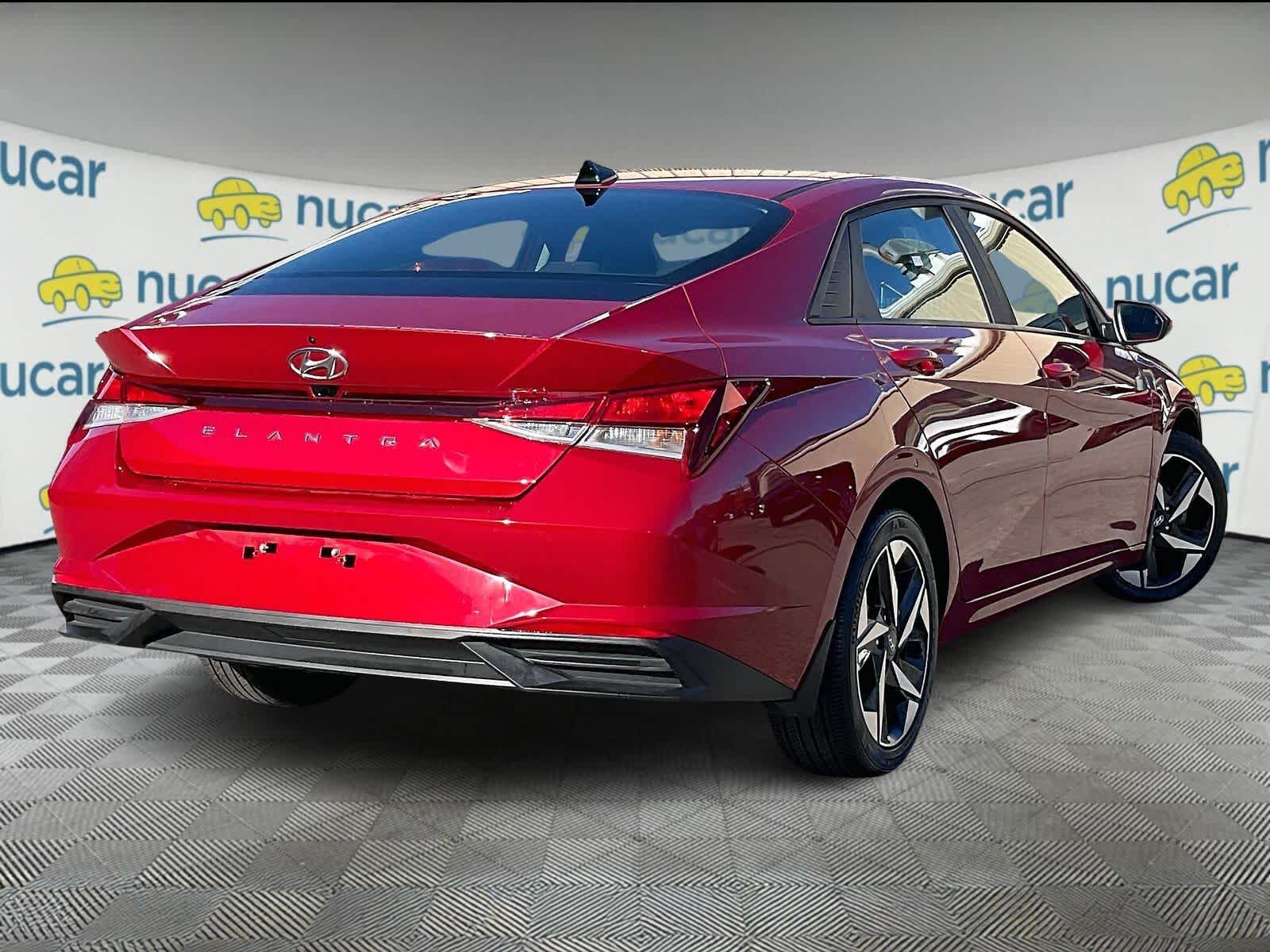 2023 Hyundai Elantra SEL - Photo 6