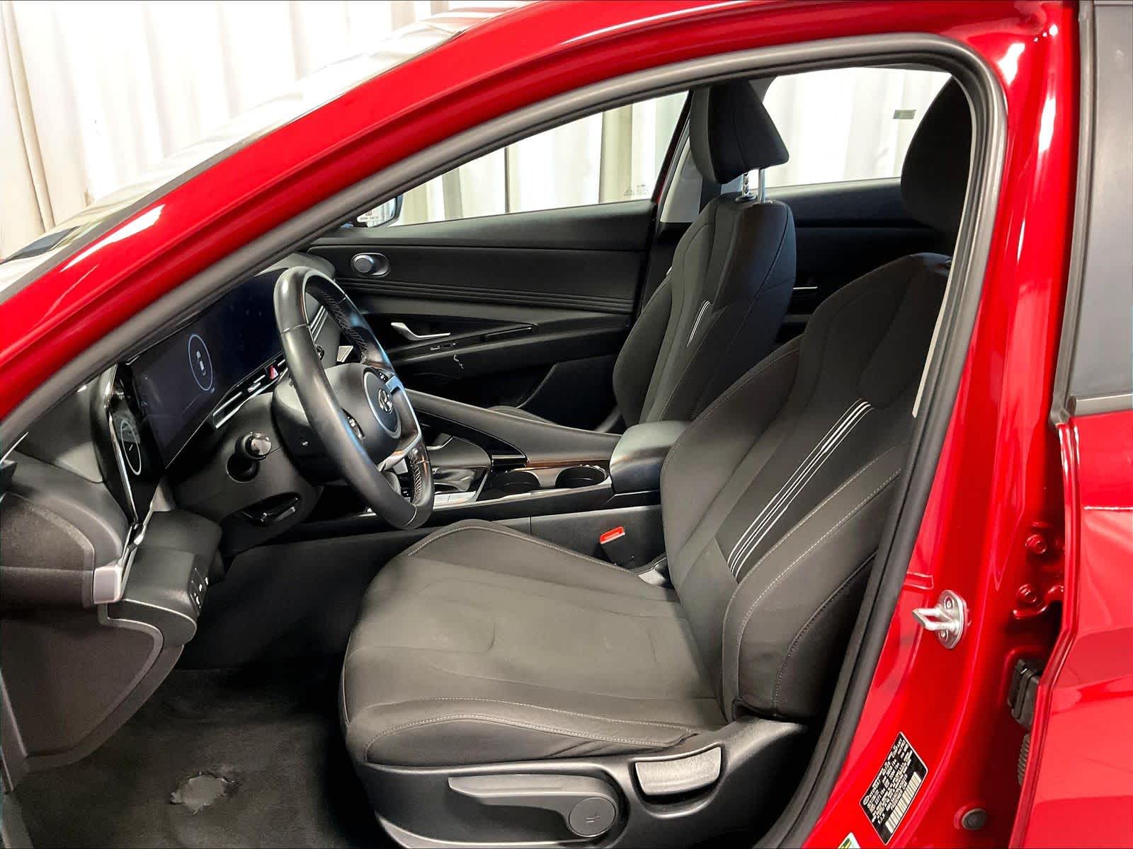 2023 Hyundai Elantra SEL - Photo 10