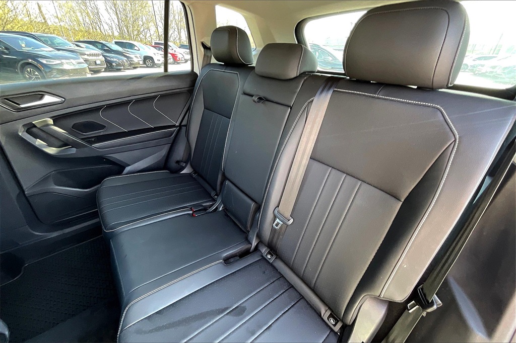 2024 Volkswagen Tiguan 2.0T SE - Photo 14