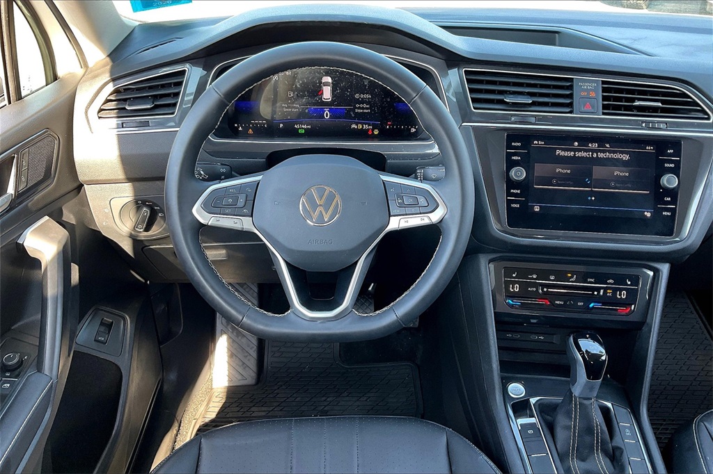 2024 Volkswagen Tiguan 2.0T SE - Photo 16