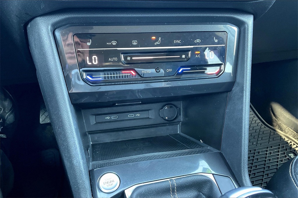 2024 Volkswagen Tiguan 2.0T SE - Photo 24