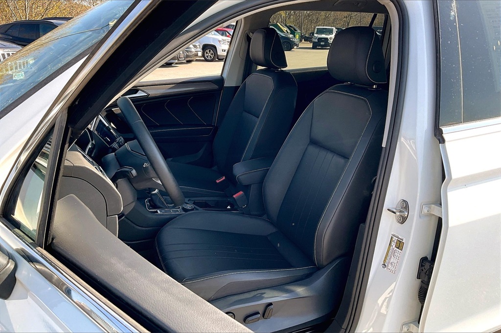 2024 Volkswagen Tiguan 2.0T SE - Photo 9