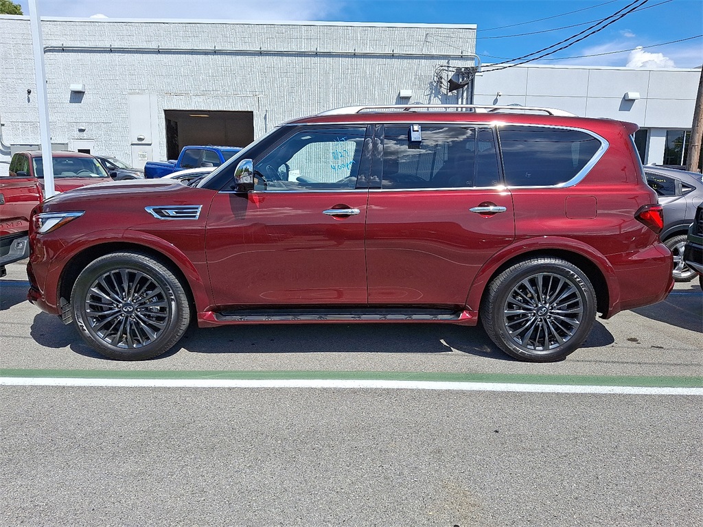 2022 INFINITI QX80 Sensory - Photo 3