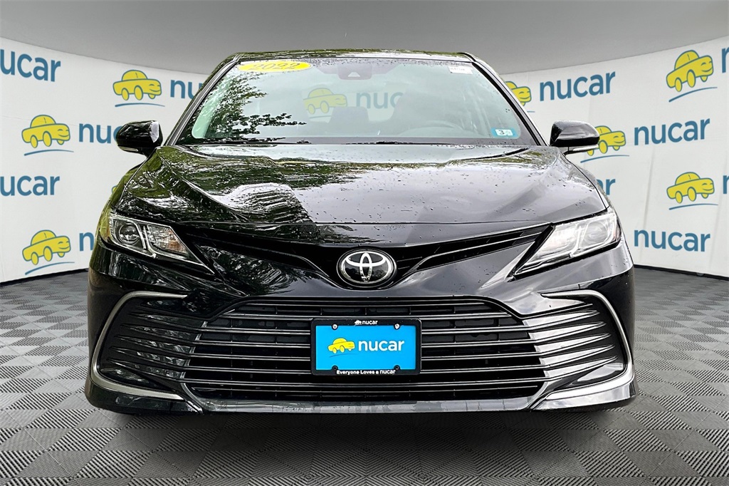 2022 Toyota Camry LE - Photo 2