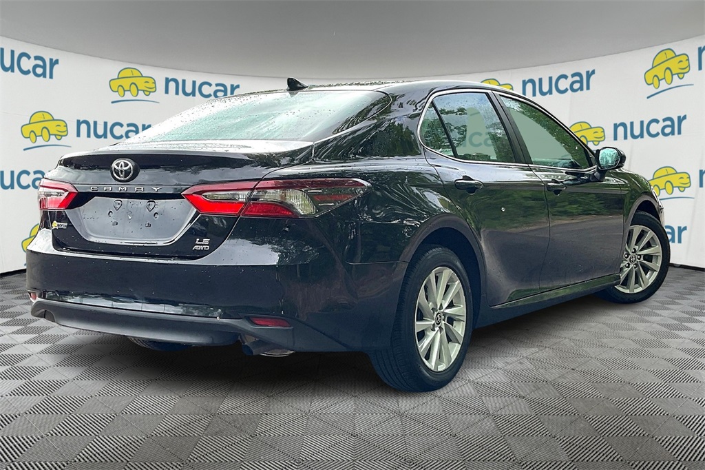 2022 Toyota Camry LE - Photo 6