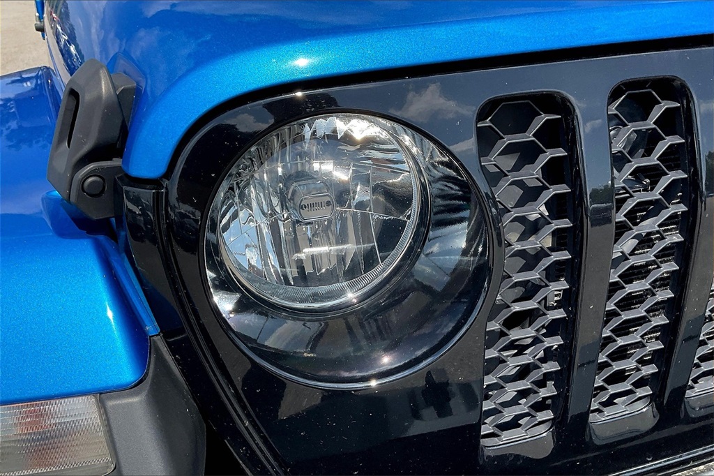 2022 Jeep Gladiator Willys - Photo 28