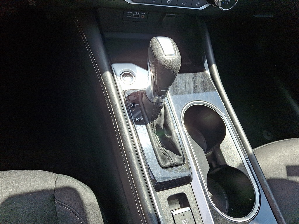 2023 Nissan Altima 2.5 SV - Photo 14