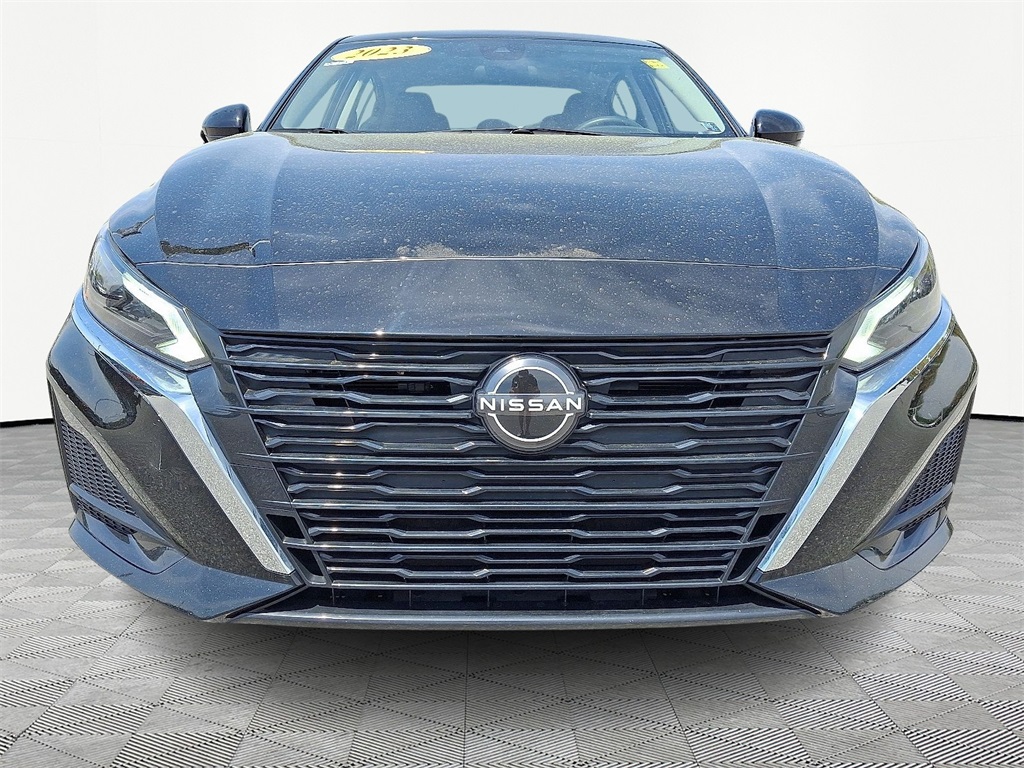 2023 Nissan Altima 2.5 SV - Photo 2