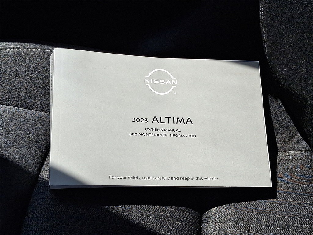2023 Nissan Altima 2.5 SV - Photo 25
