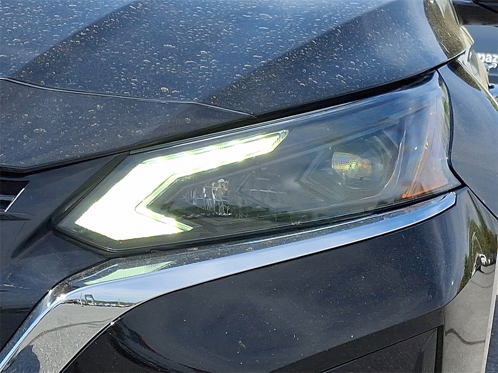 2023 Nissan Altima 2.5 SV - Photo 9