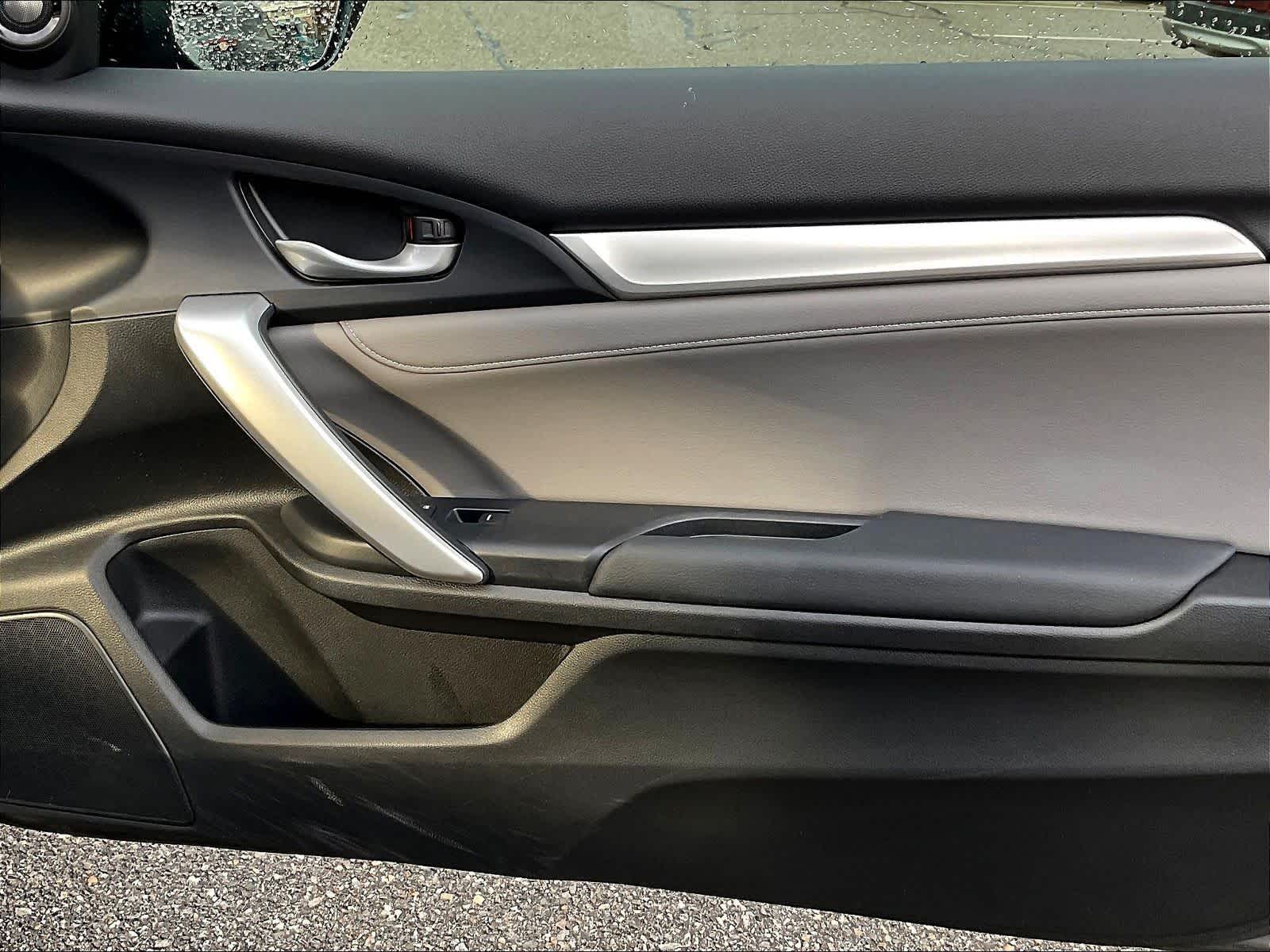 2017 Honda Civic EX-L - Photo 22