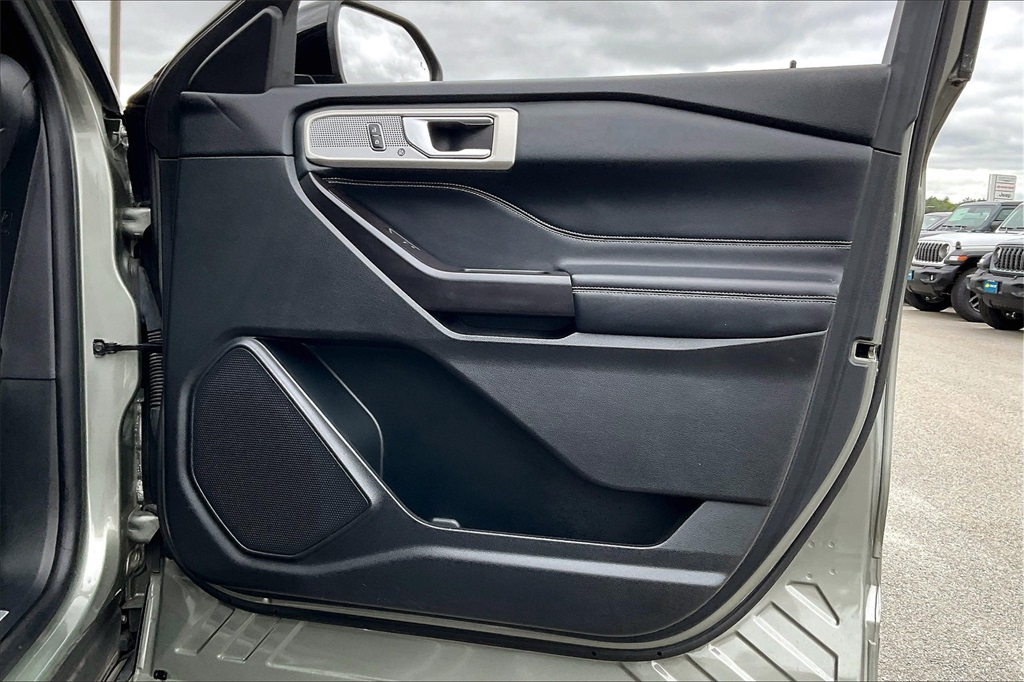 2020 Ford Explorer Limited - Photo 11
