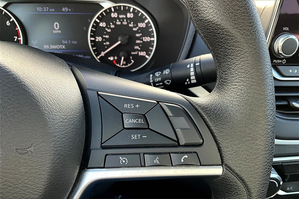 2022 Nissan Altima 2.5 SV - Photo 22