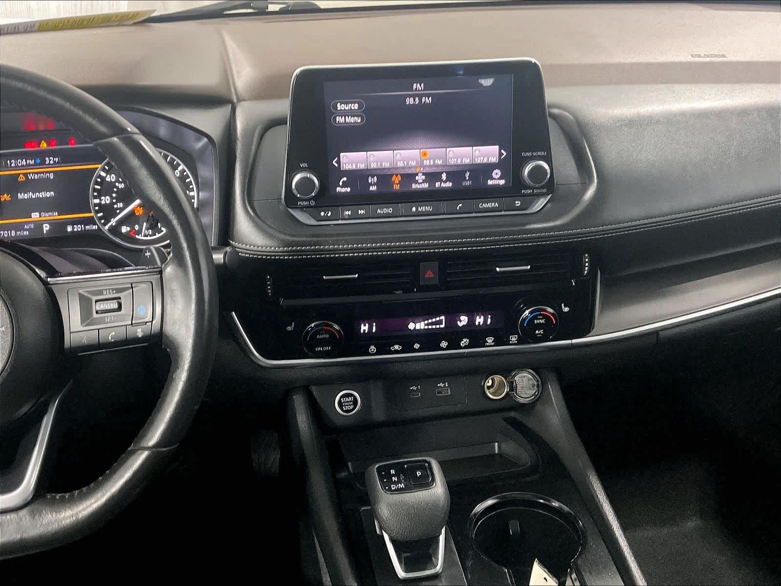 2021 Nissan Rogue SV - Photo 18