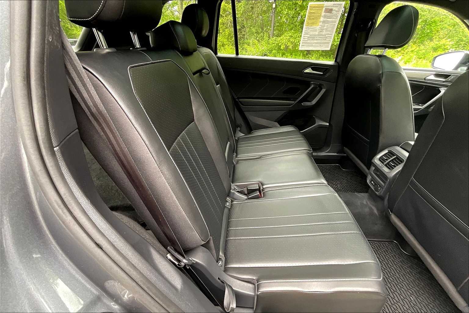 2022 Volkswagen Tiguan SE R-Line Black - Photo 16