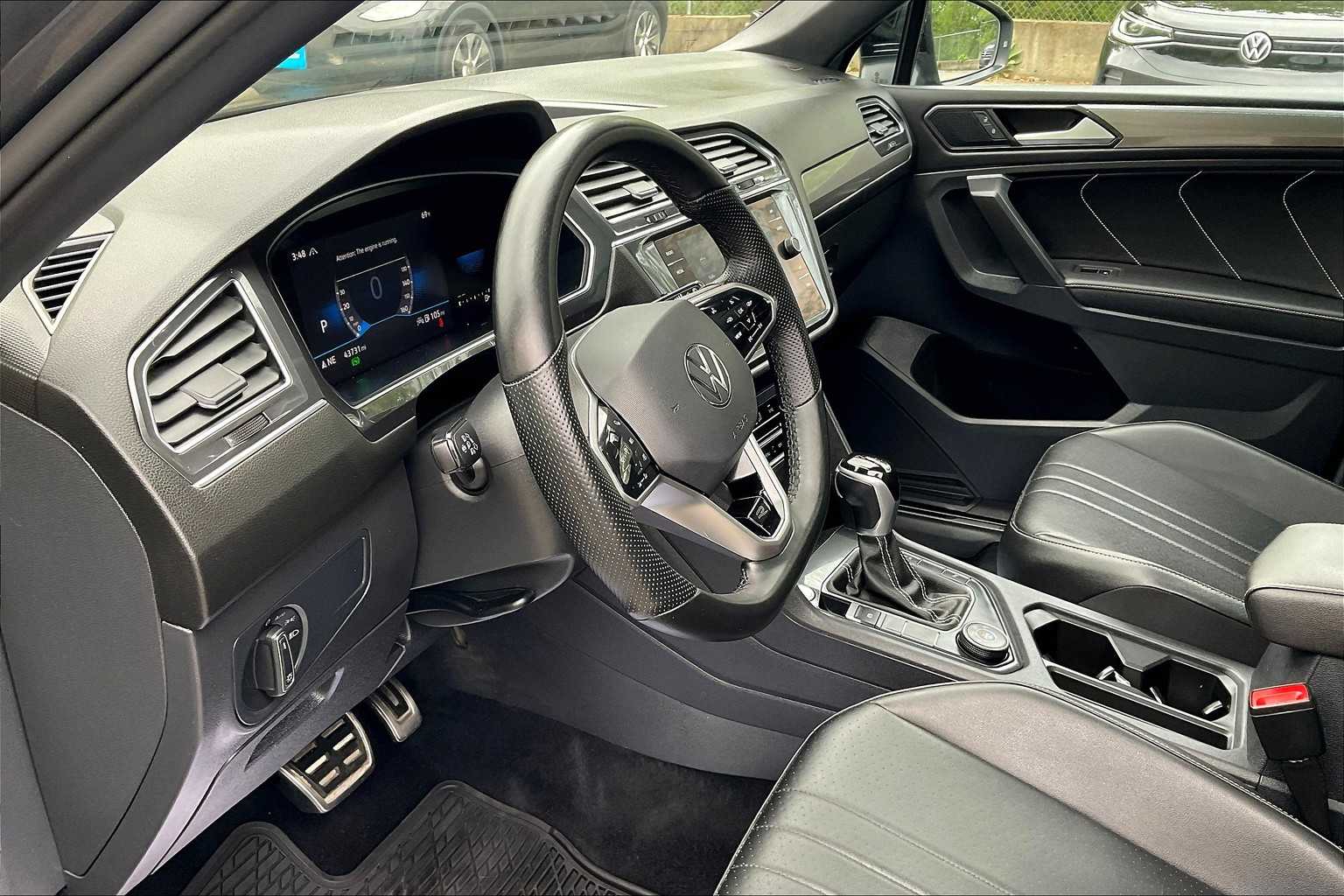 2022 Volkswagen Tiguan SE R-Line Black - Photo 8