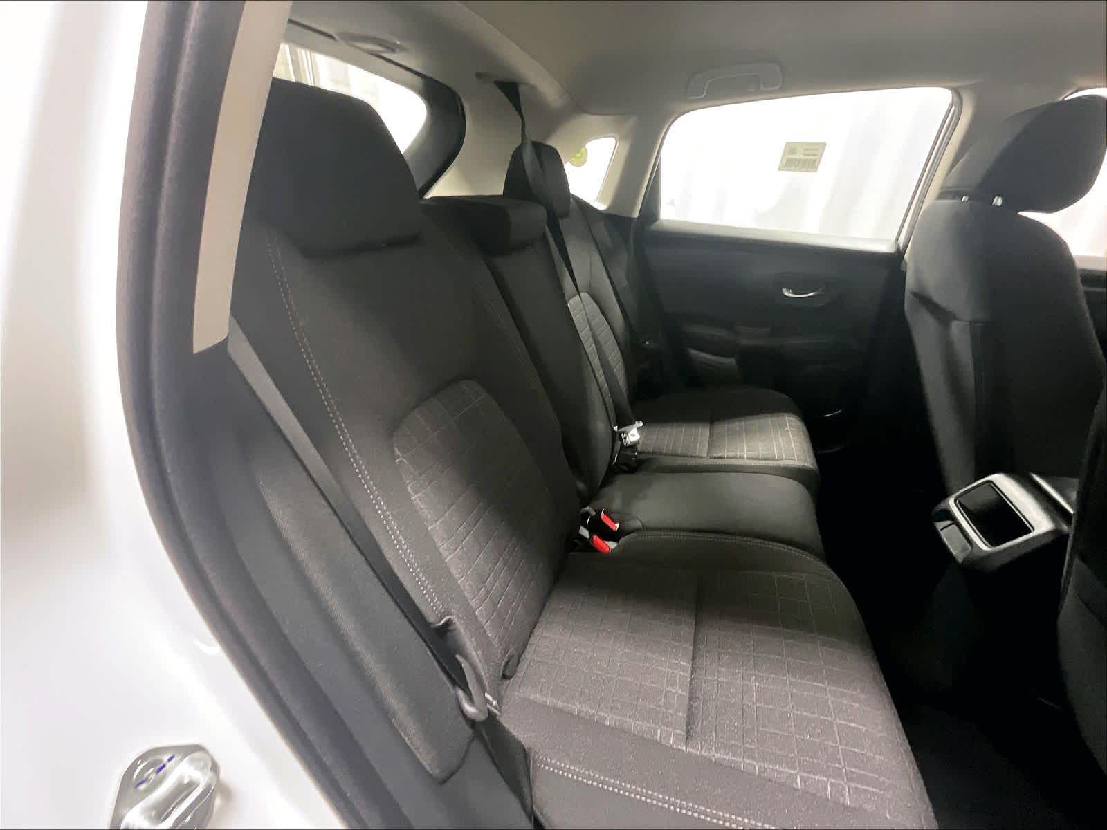 2025 Honda HR-V LX - Photo 16