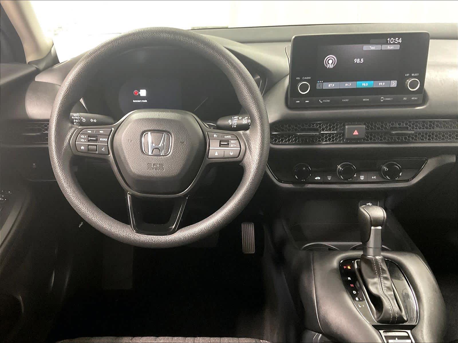 2025 Honda HR-V LX - Photo 17