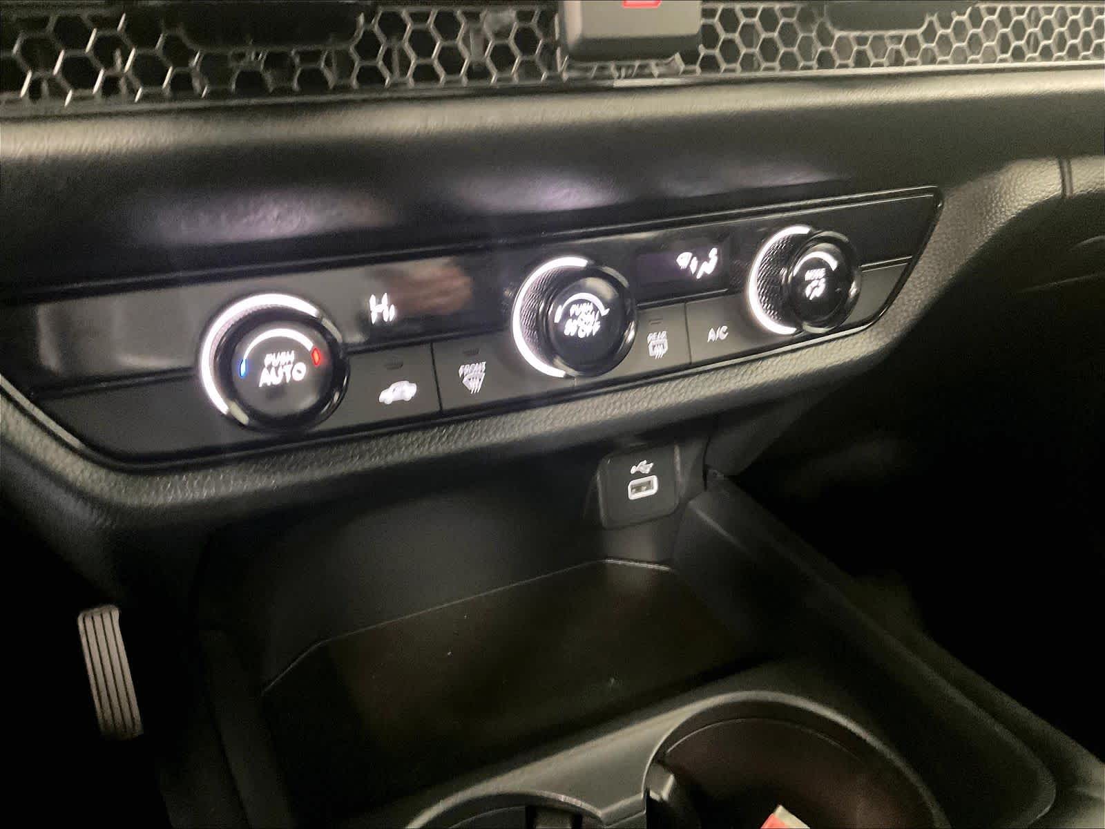 2025 Honda HR-V LX - Photo 25