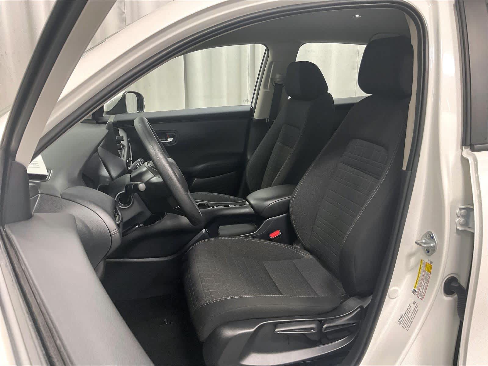 2025 Honda HR-V LX - Photo 10