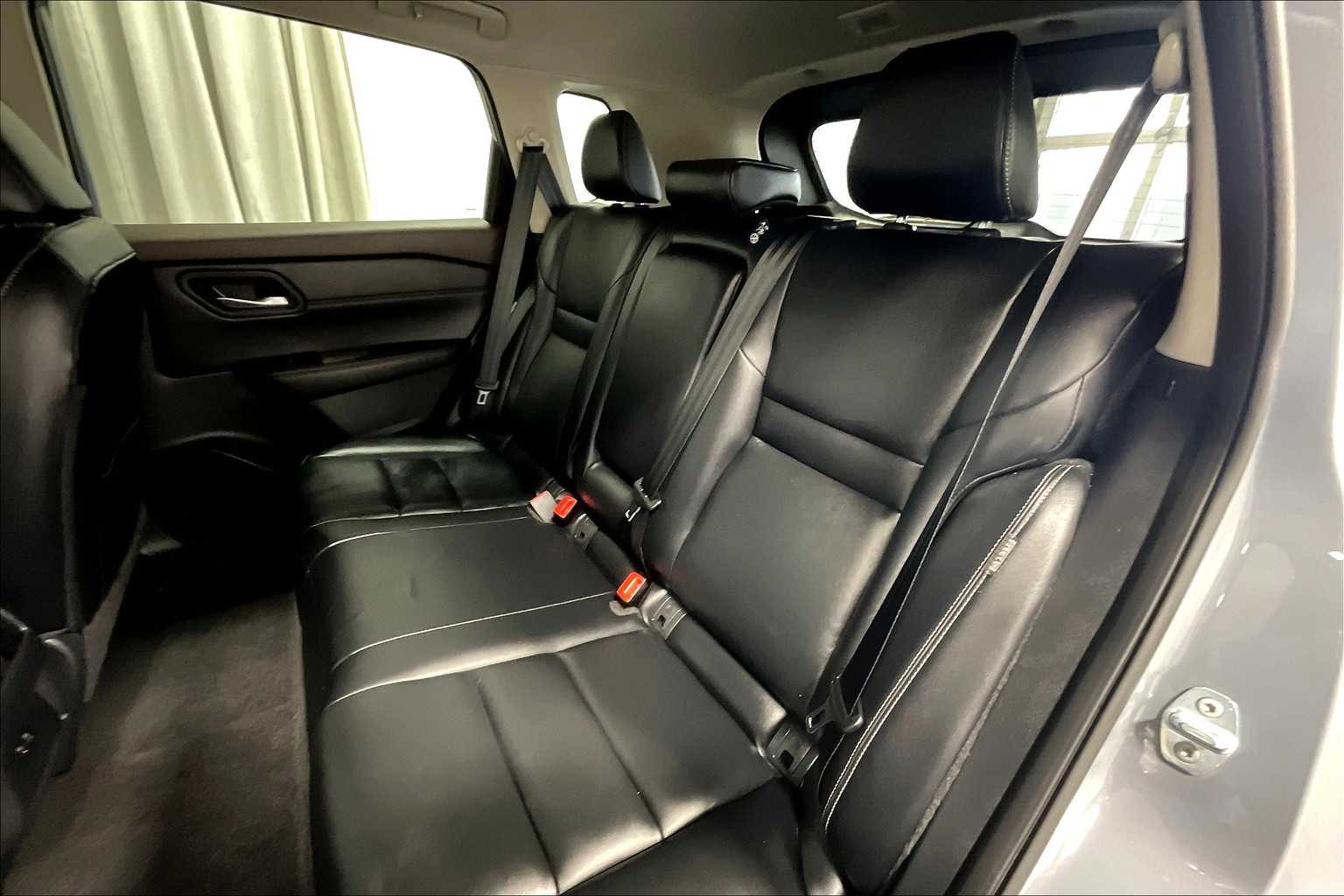 2023 Nissan Rogue SL - Photo 15