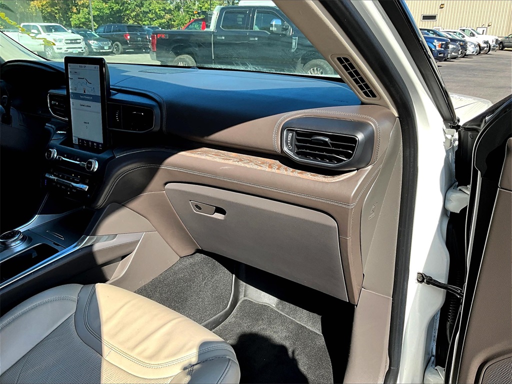 2020 Ford Explorer Platinum - Photo 13